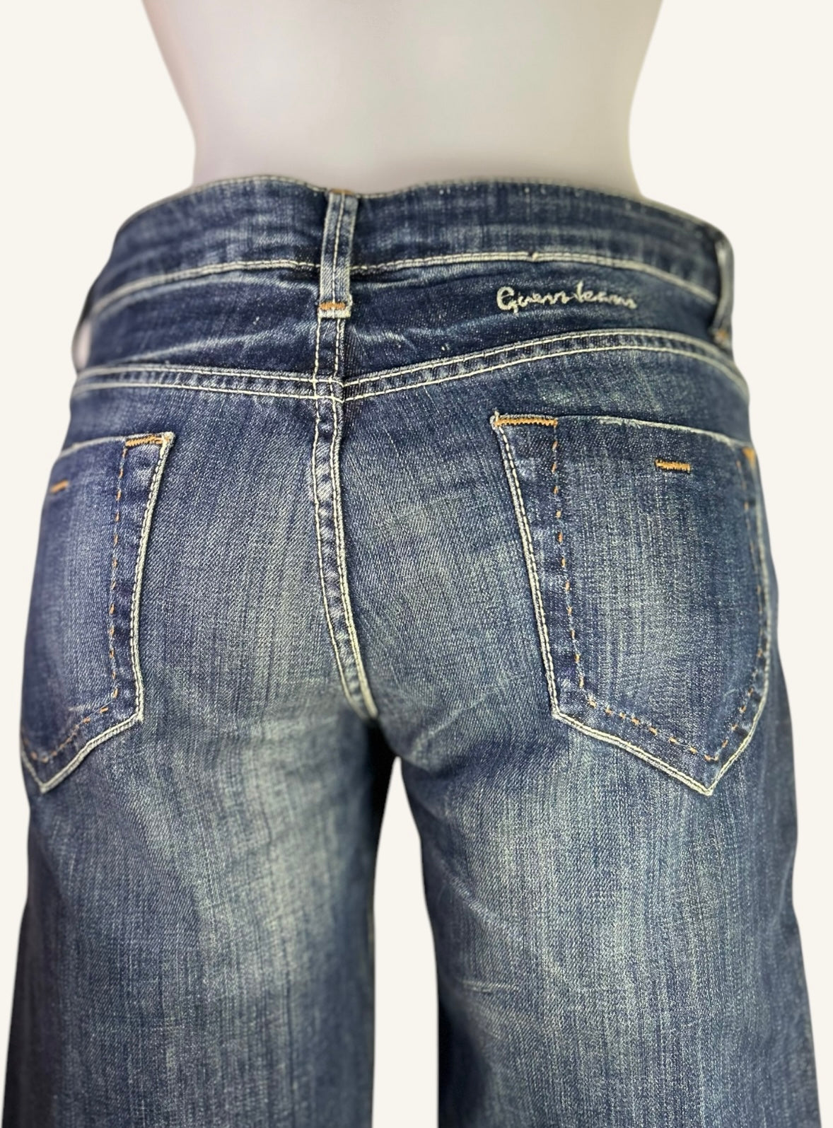 JEAN TAILLE BASSE - GUESS