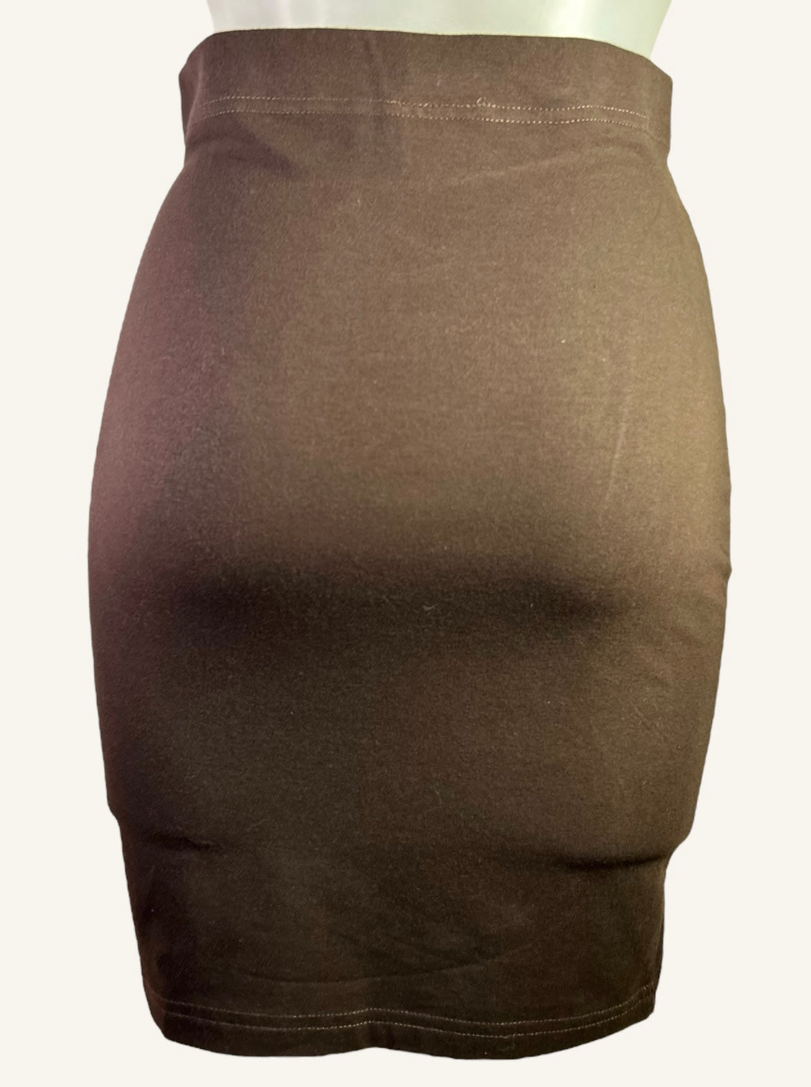 JUPE COURTE MOULANTE - ONYX
