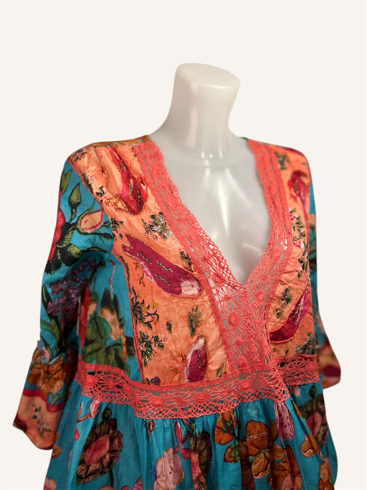 ROBE AVEC BRODERIE - ISLA BONITA