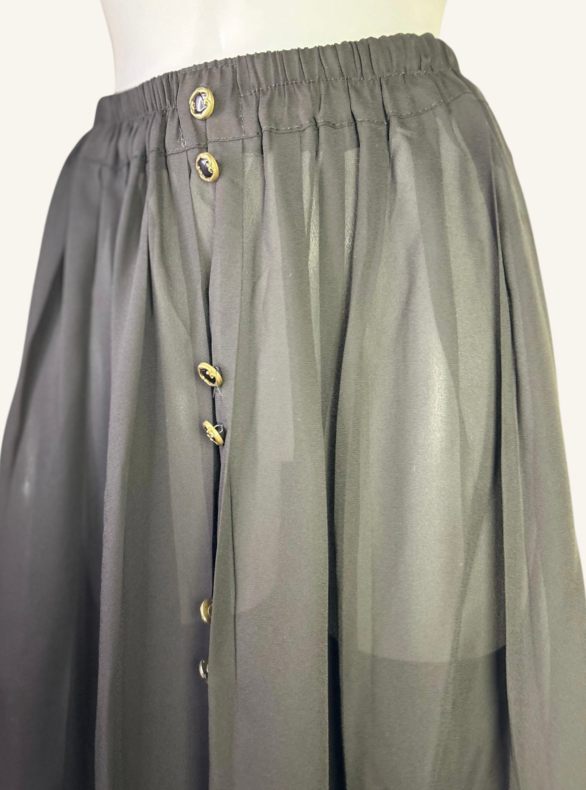 JUPE LONGUE BOUTONNÉE