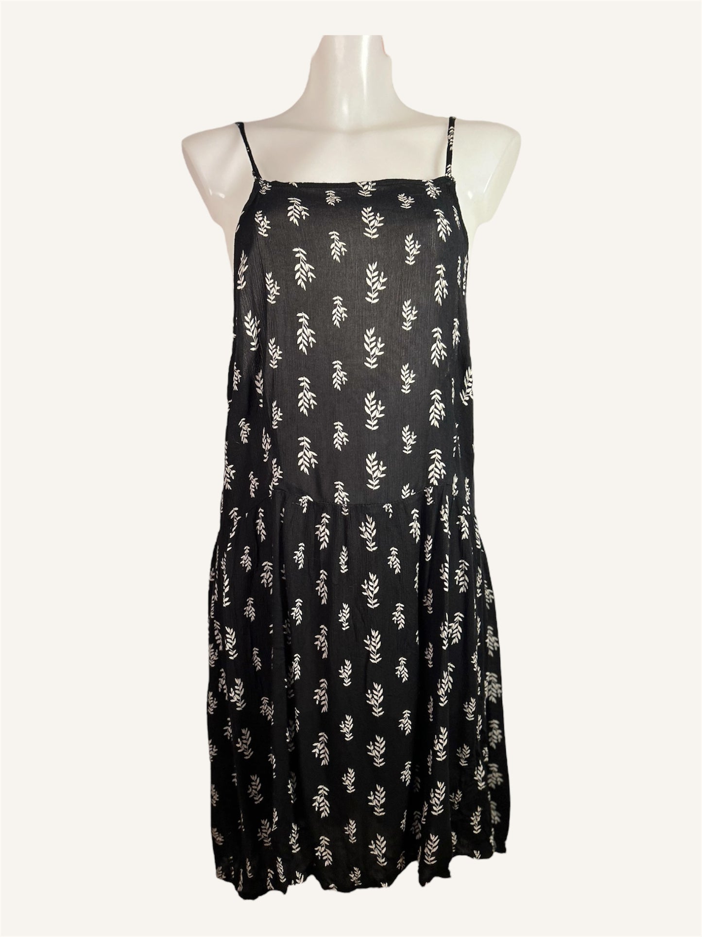 ROBE COURTE À BRETELLES - JENNYFER