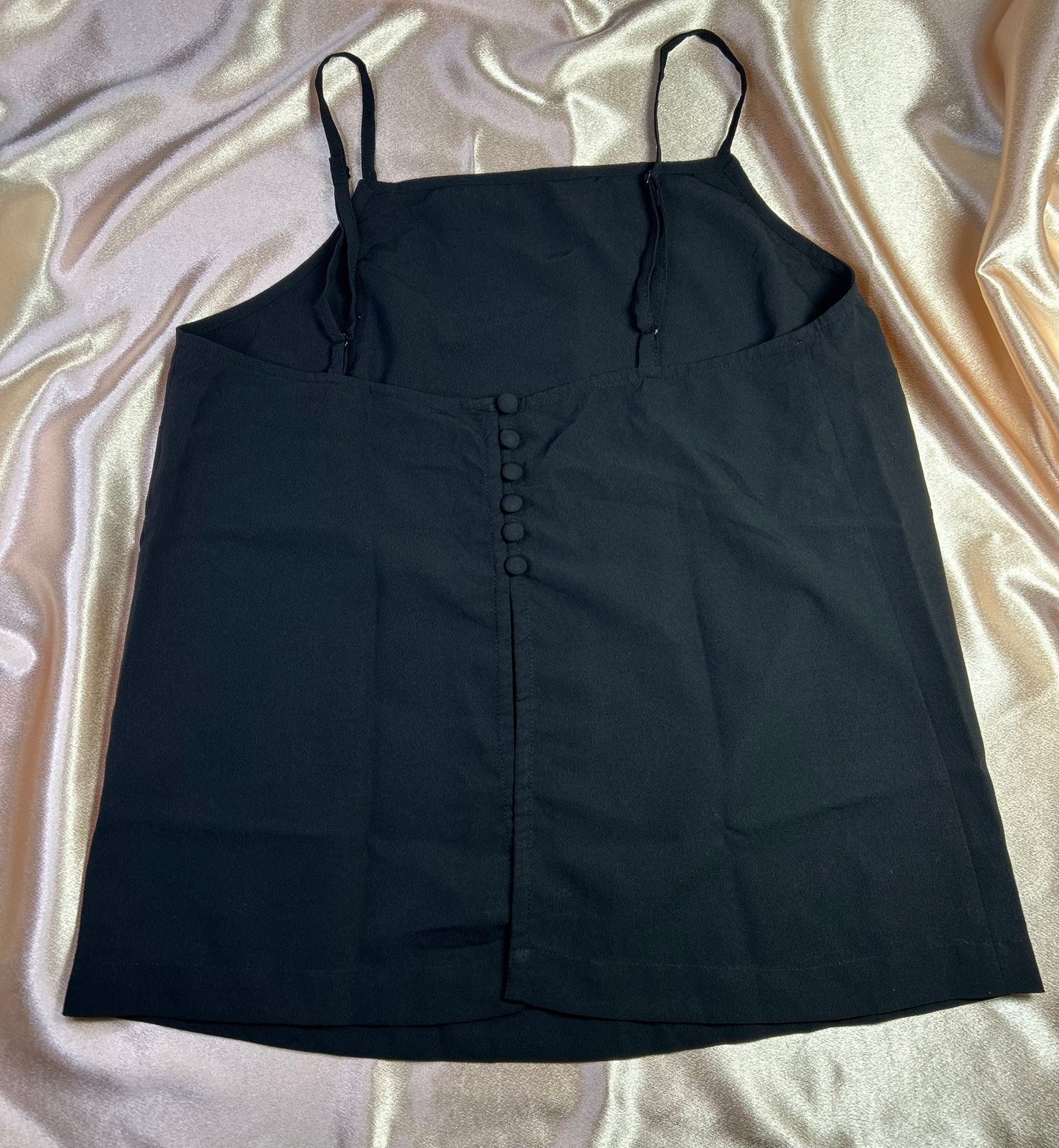 TOP FLUIDE BOUTONNÉ - ASOS