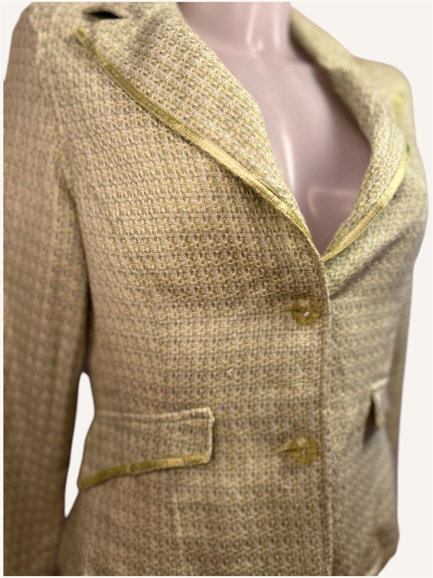 BLAZER COURT À DÉTAILS SATINÉS - HOTKISS