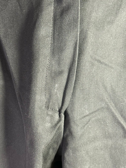 PANTALON AVEC COUTURES